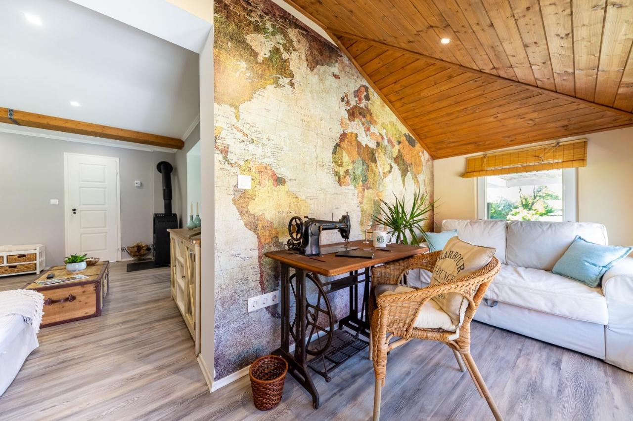 Berrybay Holidayhome Balatonkeresztúr エクステリア 写真