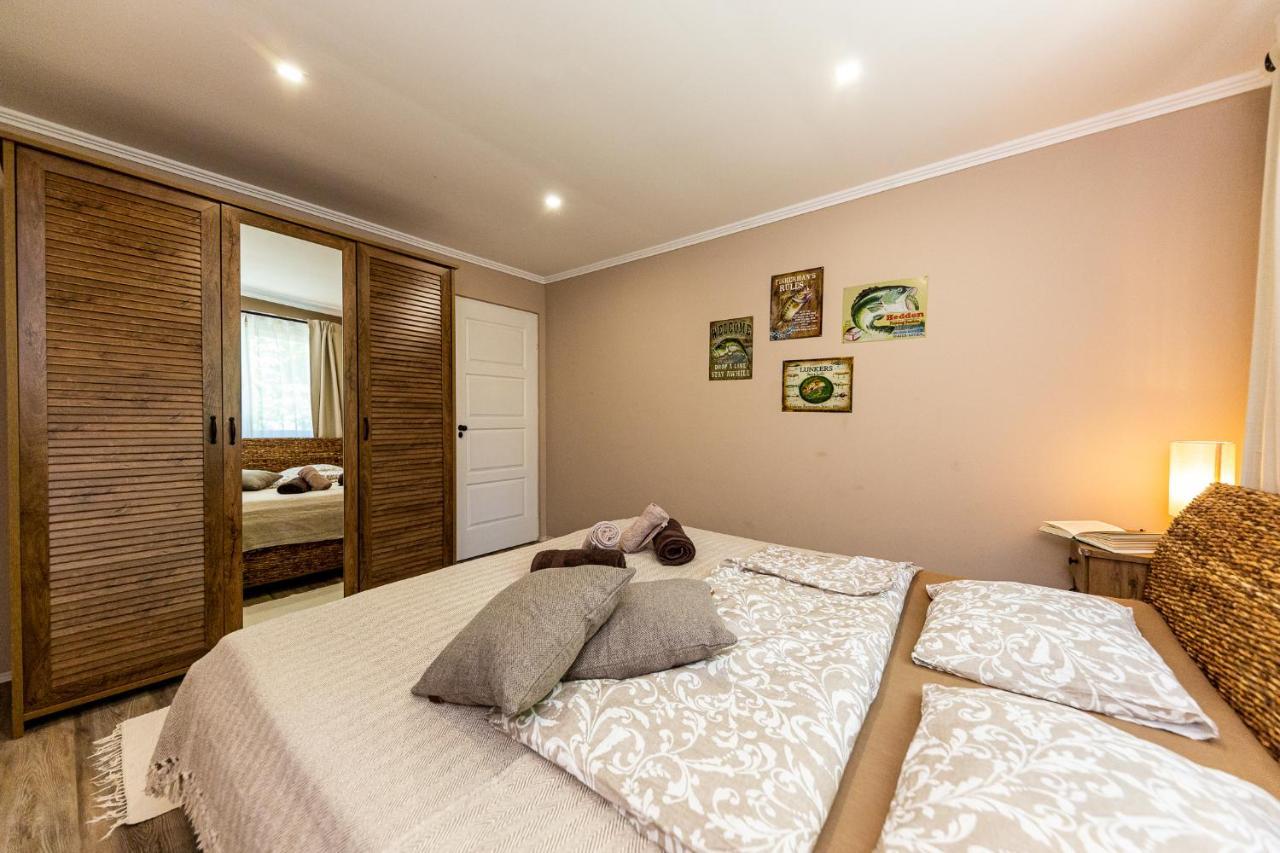 Berrybay Holidayhome Balatonkeresztúr エクステリア 写真